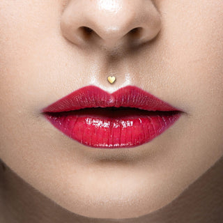 Oro 14kt Corazón Plana Labret