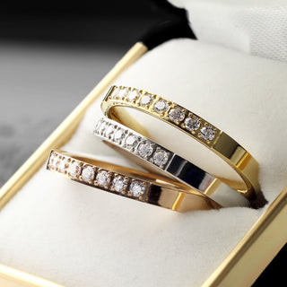 Oro rosa y 8 circonitas