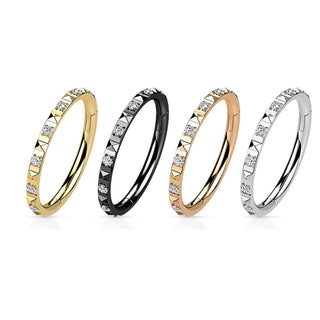 Anillo Circonita talla pirámide Clicker