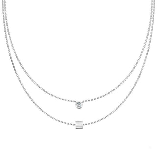 Dos niveles con esfera y cubo de circonita con inscripción LOVE