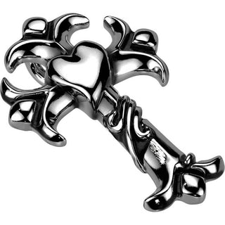 Cruz de plata con corazón