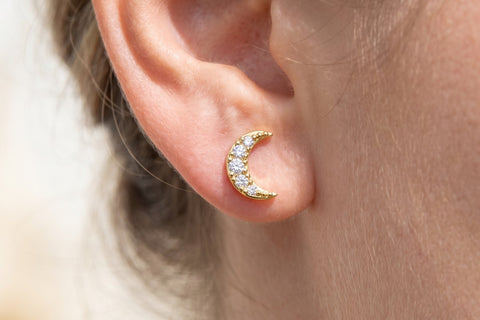Piercing Oreja Luna