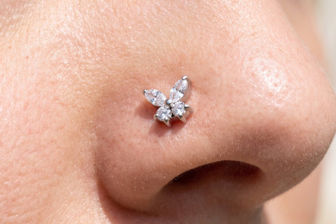 Piercing Nariz Mariposa