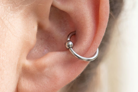 Piercing conch titanio