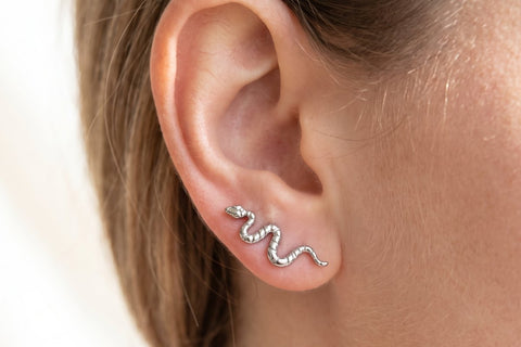 Piercing Oreja Serpiente