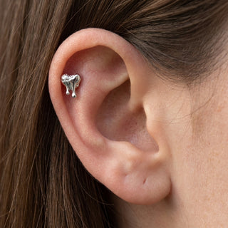 Titanium Top Liquid Dripping Heart Internally Threaded – getragen